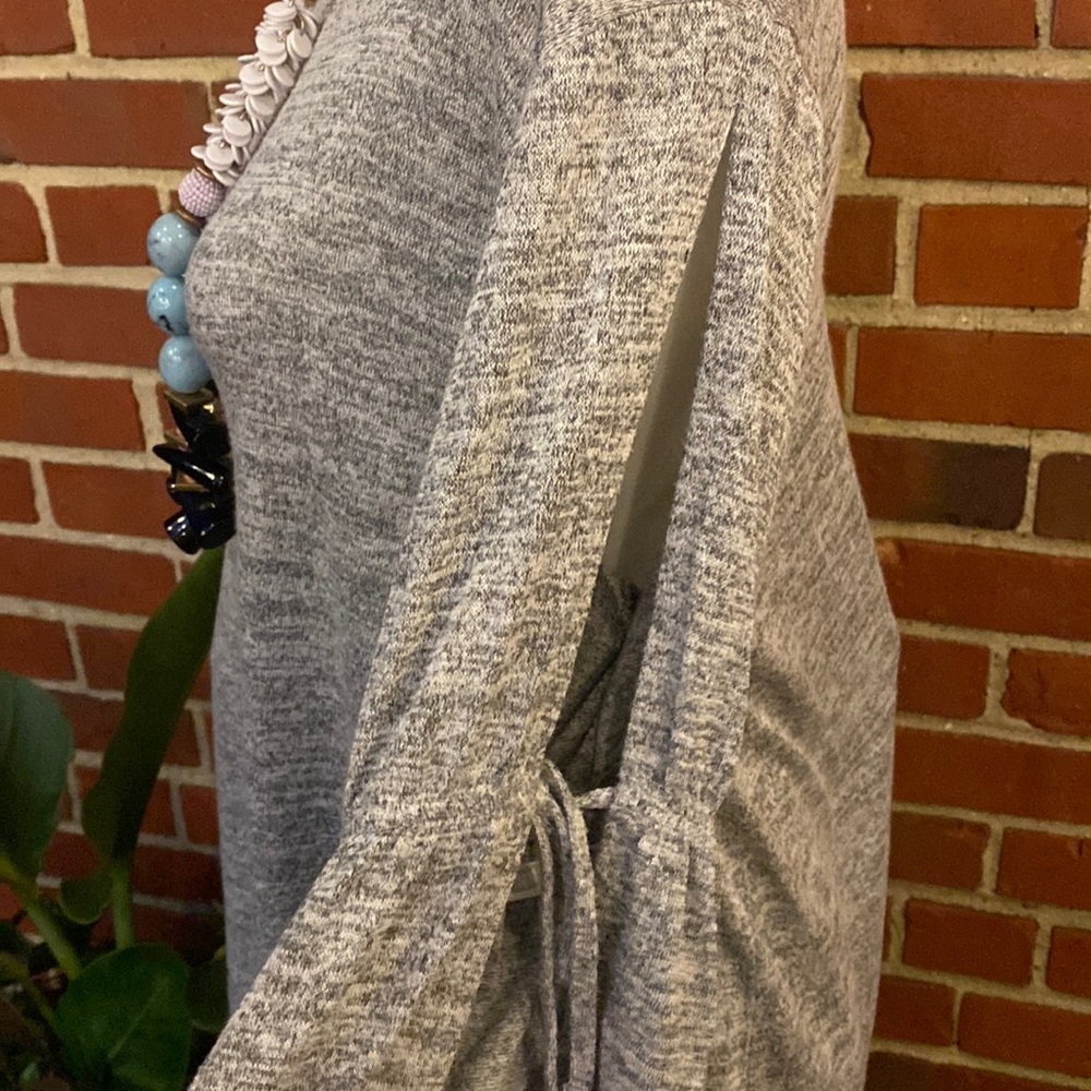 Loft Sweater - Picture 4 of 6